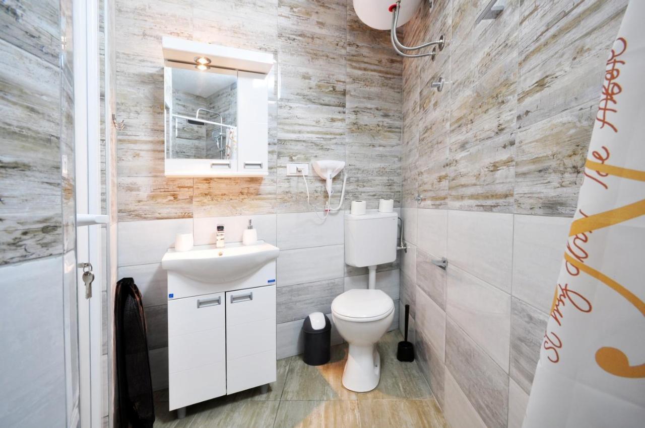 Stil Park Apartmani Vrnjačka Banja Extérieur photo