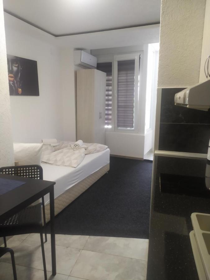 Stil Park Apartmani Vrnjačka Banja Extérieur photo
